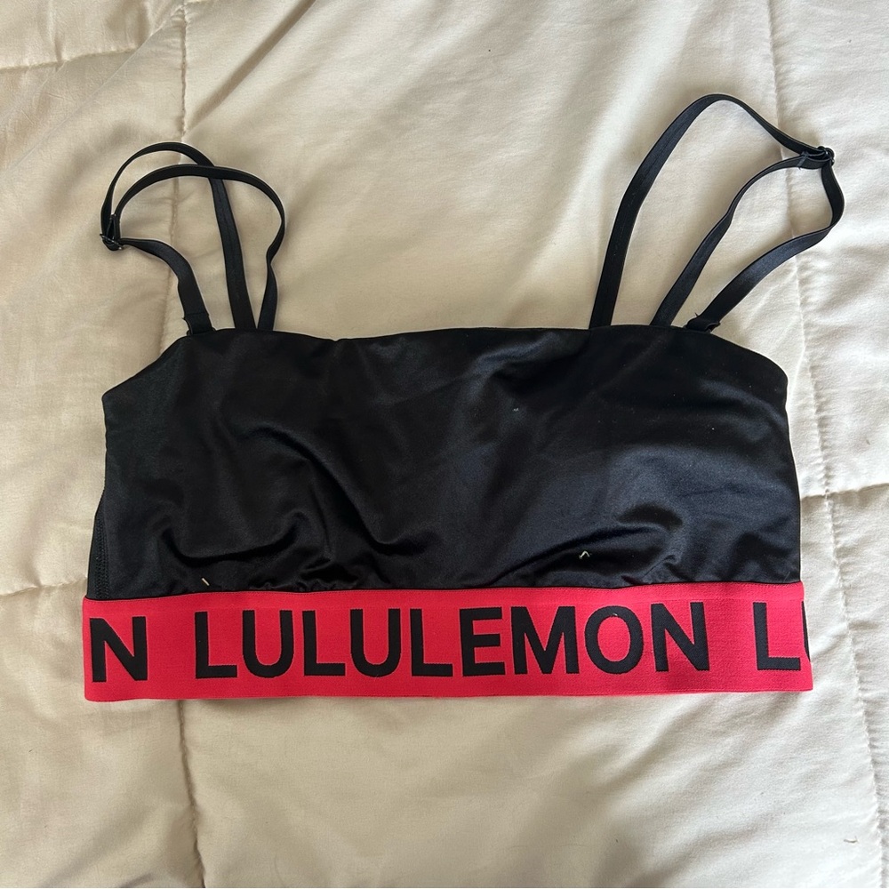 Lululemon NWOT Satin Shine Logo Train Sports Bra